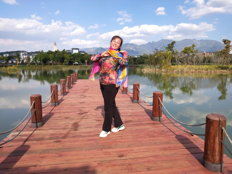 格格的第一张照片--红河认干亲服务网